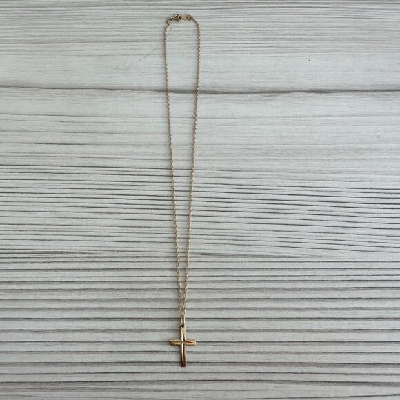 Vintage Babygold 14K Gold Cross Necklace - Picture 3 of 8